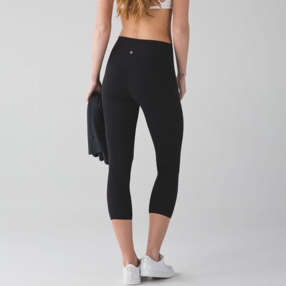 Lululemon Align Crop - Picture 2 of 8